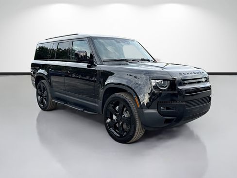 New 2026 Land Rover Defender 130 S AWD/4WD image 7