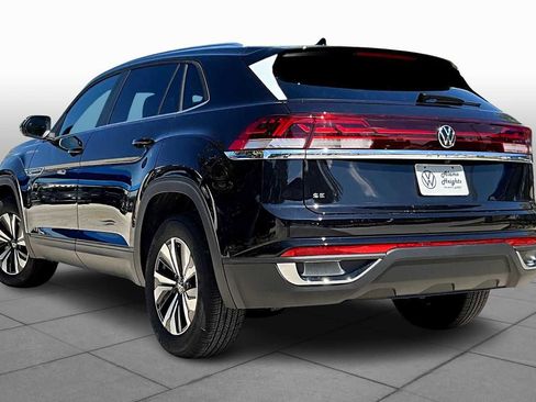 New 2026 Volkswagen Atlas Cross Sport SE image 12