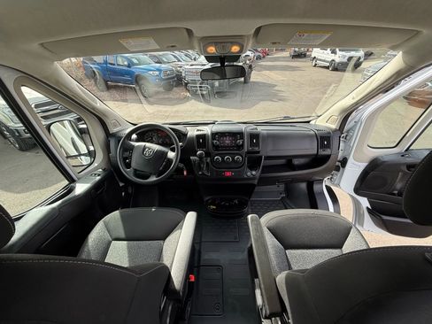 Used 2021 RAM ProMaster 2500 image 19