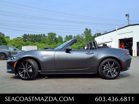 Certified 2024 MAZDA MX-5 Miata Grand Touring w/ Weather Package RWD image 3
