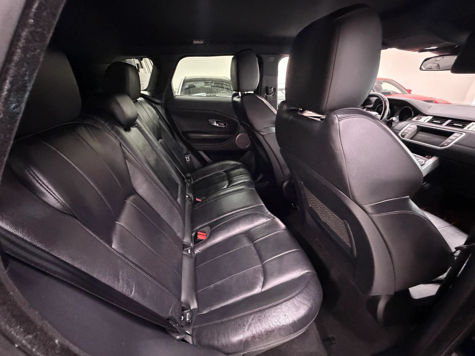 Used 2016 Land Rover Range Rover Evoque SE AWD/4WD image 19