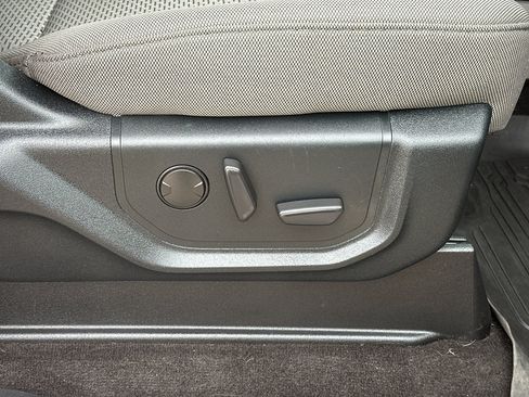 Used 2020 Ford F150 XLT w/ Equipment Group 302A Luxury image 33