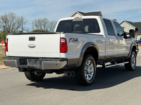 Used 2012 Ford F250 Lariat w/ Lariat Ultimate Pkg image 4