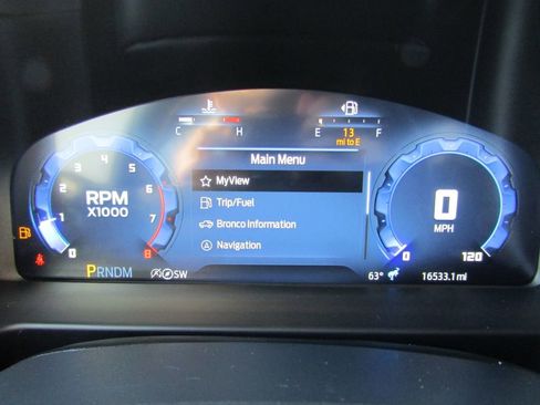 Used 2025 Ford Bronco Badlands AWD/4WD image 24