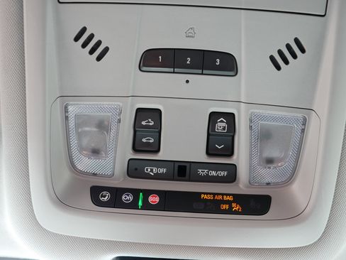 Used 2023 GMC Terrain AT4 w/ Infotainment Package II image 33