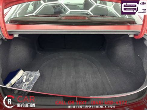 Used 2024 Hyundai Elantra Limited image 7