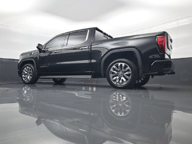 Used 2024 GMC Sierra 1500 Denali AWD/4WD image 27