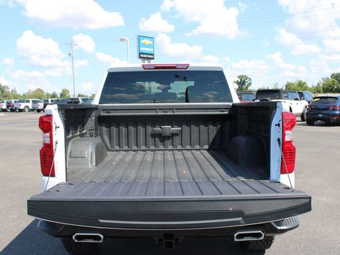 New 2026 Chevrolet Silverado 1500 Custom Trail Boss AWD/4WD image 18