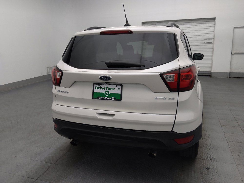 Used 2019 Ford Escape SE FWD image 7