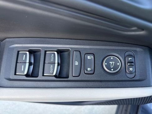 Used 2023 Honda Accord EX image 15