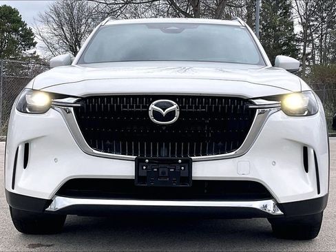 Certified 2024 MAZDA CX-90 3.3 Turbo w/ Premium Plus Pkg image 3
