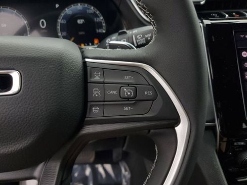 New 2026 Jeep Grand Cherokee Laredo X image 27