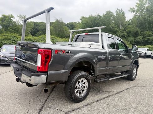 Used 2019 Ford F250 XLT w/ XLT Premium Package AWD/4WD image 6