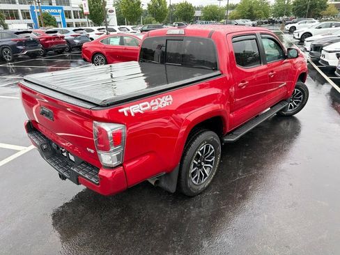 Certified 2021 Toyota Tacoma TRD Sport w/ Technology Package AWD/4WD image 6
