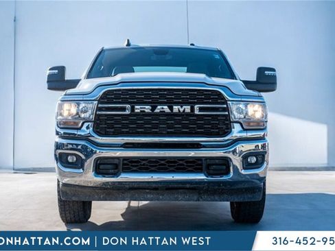 Used 2024 RAM 2500 Big Horn image 38