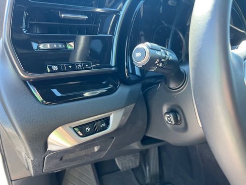 Used 2024 Lexus RX 350 FWD image 12