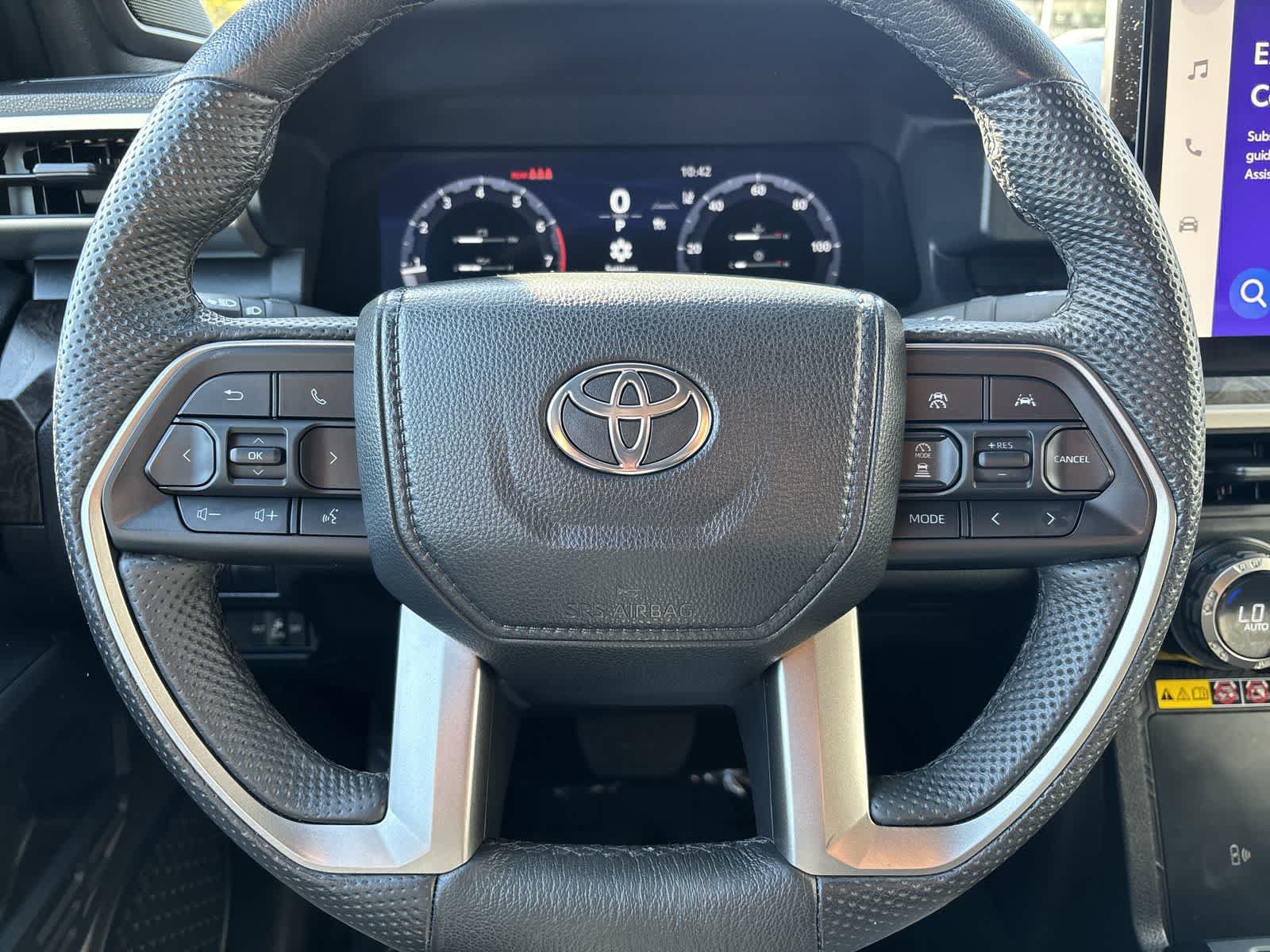 Used 2024 Toyota Tacoma Limited w/ Limited Package (LT) AWD/4WD image 13
