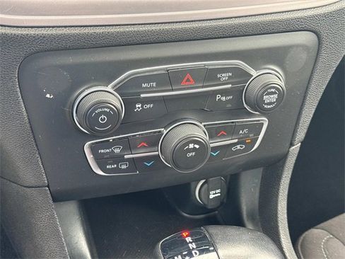 Used 2023 Dodge Charger SXT image 29