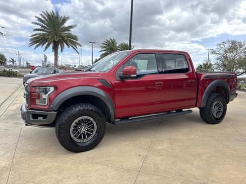 Used 2019 Ford F150 Raptor w/ Equipment Group 802A Luxury image 5