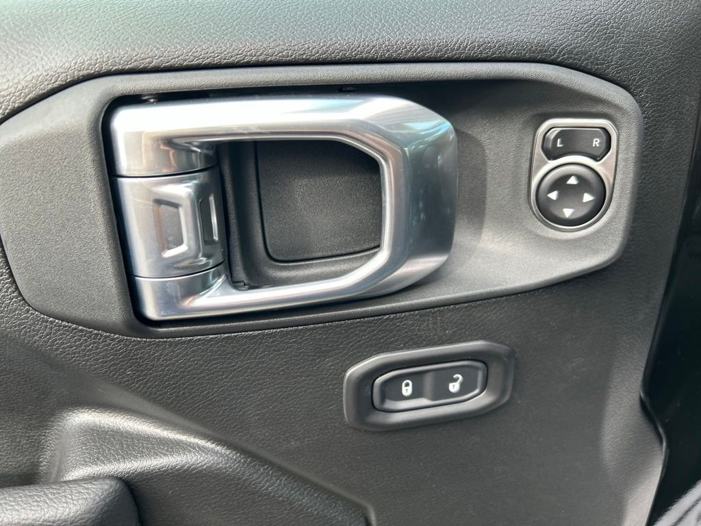 New 2026 Jeep Gladiator Sport AWD/4WD image 11