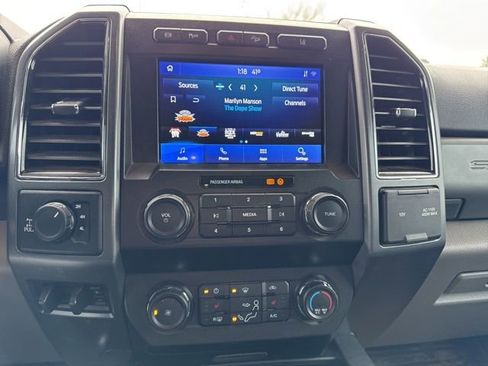 Used 2020 Ford F350 XLT w/ XLT Premium Package image 17