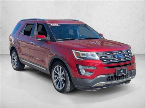 Used 2017 Ford Explorer Limited image 3