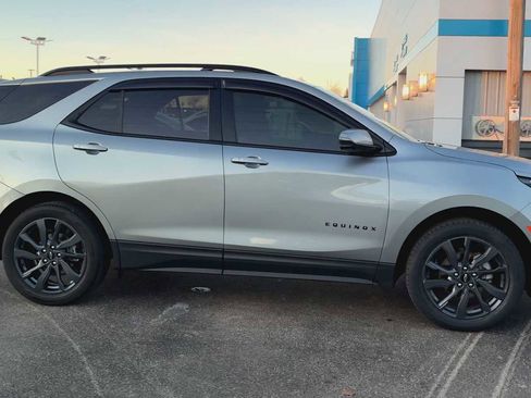 Certified 2024 Chevrolet Equinox RS w/ RS Leather Package image 9