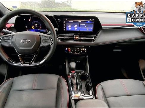 Used 2025 Chevrolet TrailBlazer RS w/ Driver Confidence Package image 15