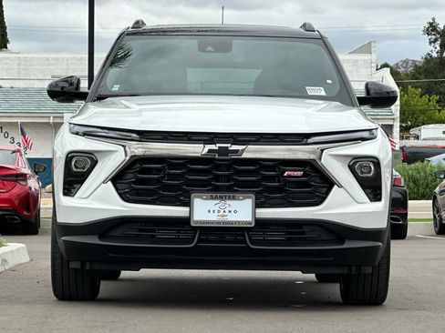 New 2026 Chevrolet TrailBlazer RS w/ Convenience Package FWD image 9