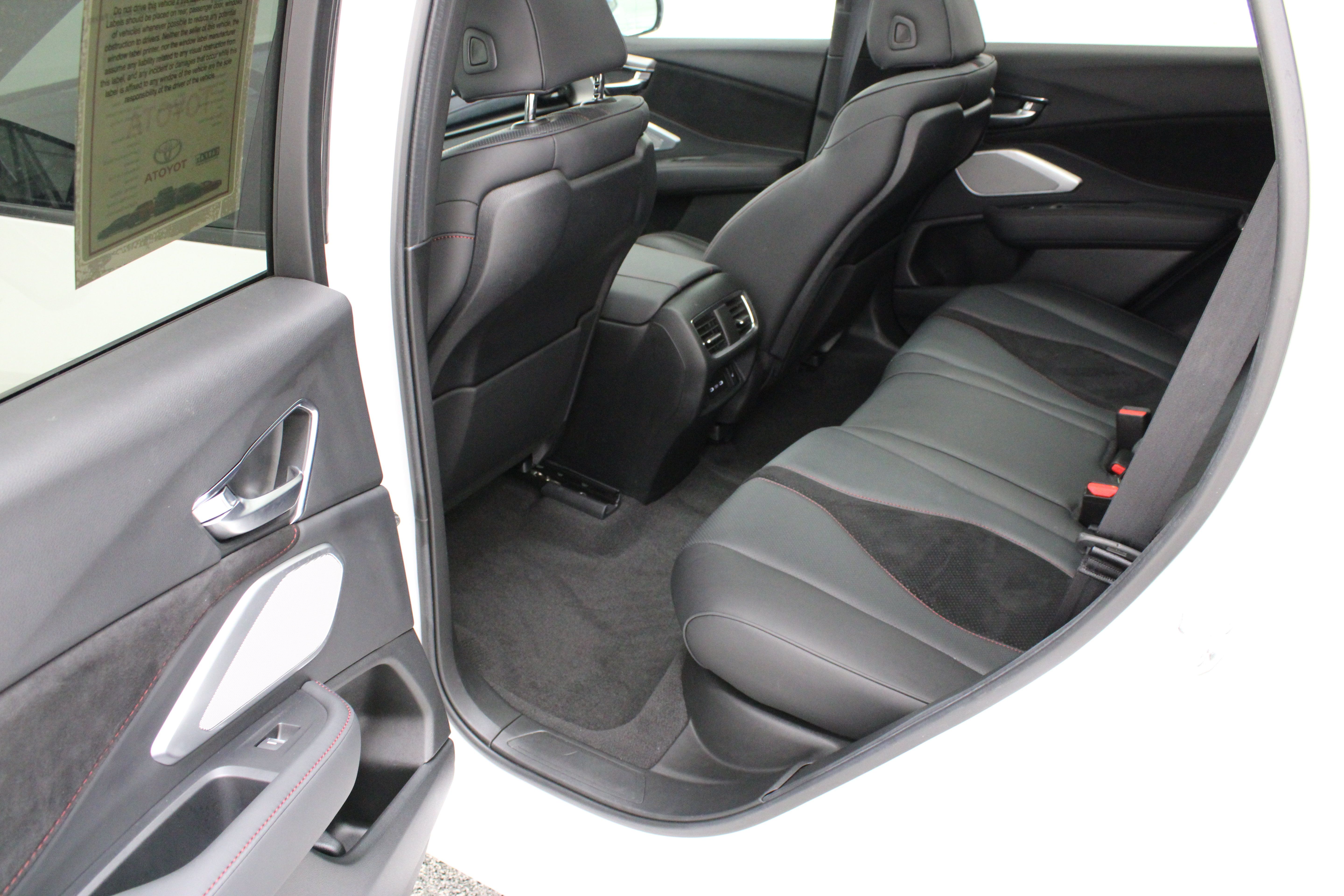 Used 2024 Acura RDX w/ Advance Package AWD/4WD image 31