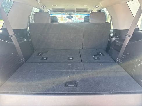 Used 2018 Chevrolet Tahoe LS RWD image 23
