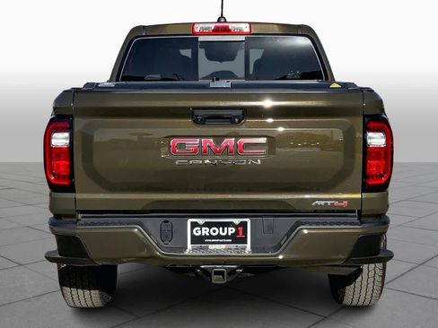 Used 2024 GMC Canyon AT4 image 4