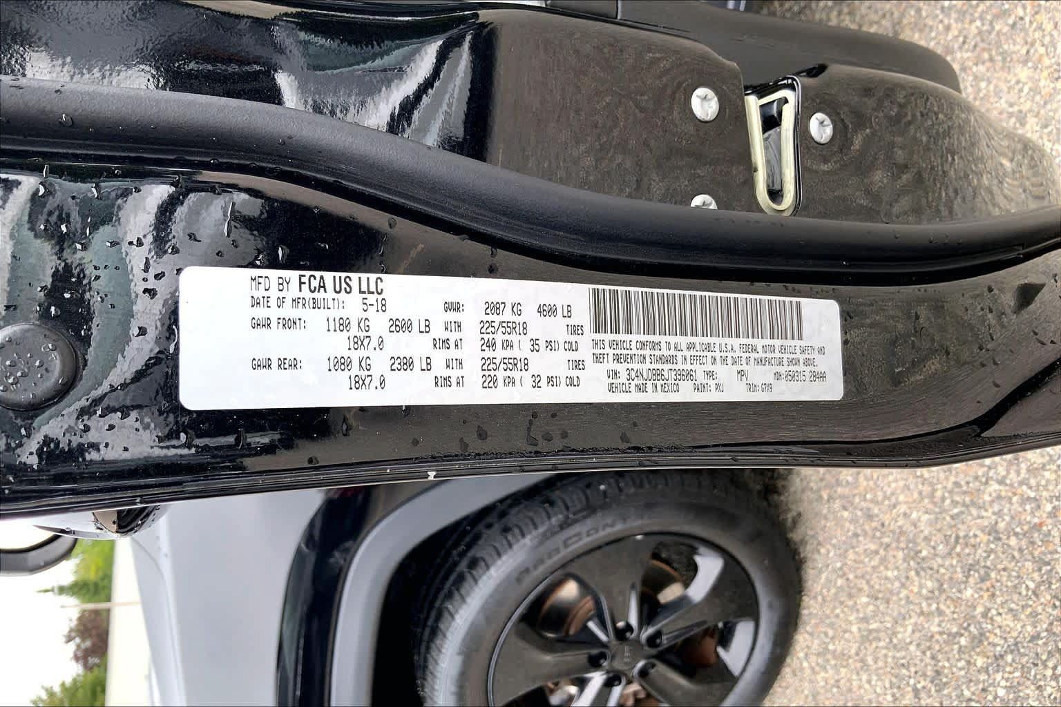Used 2018 Jeep Compass Latitude w/ Popular Equipment Group AWD/4WD image 34
