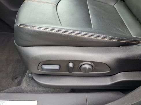 Used 2023 Chevrolet Equinox LT image 7