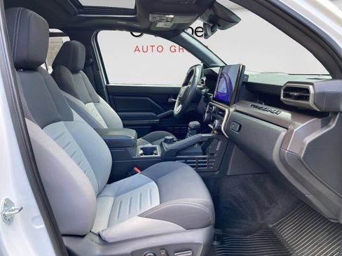 Used 2025 Toyota Tacoma TRD Sport w/ TRD Sport Upgrade Package AWD/4WD image 11