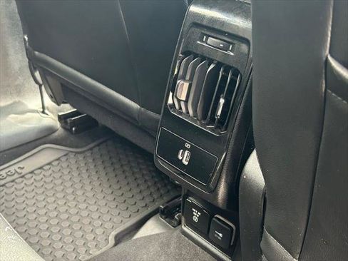 Certified 2022 Jeep Compass Trailhawk w/ Trailhawk Convenience Group image 32