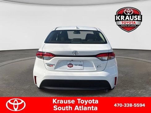 Used 2026 Toyota Corolla LE FWD image 7
