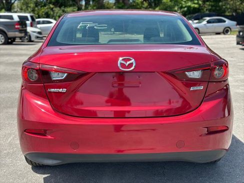 Used 2018 MAZDA MAZDA3 Sport w/ Preferred Equipment Package FWD image 7