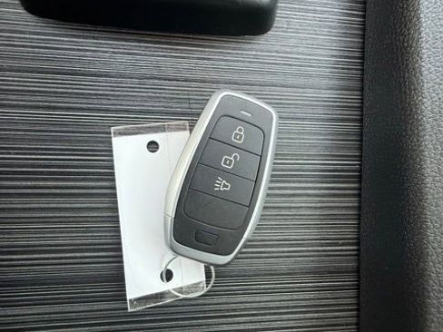 Used 2017 Honda Pilot EX-L image 32