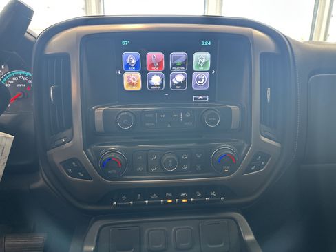 Used 2017 GMC Sierra 1500 Denali w/ Denali Ultimate Package image 3