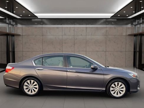 Used 2015 Honda Accord EX-L image 7