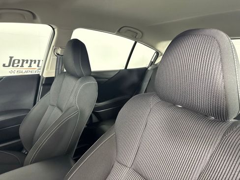 Used 2023 Subaru Legacy Premium image 10