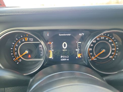 Used 2021 Jeep Wrangler Unlimited Sport image 22