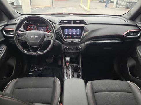 Used 2021 Chevrolet TrailBlazer RS w/ Technology Package AWD/4WD image 15