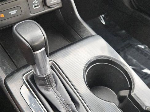 Used 2023 Honda Civic Sport image 12
