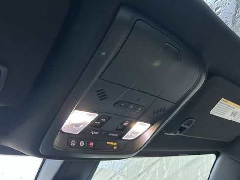 Used 2019 Cadillac XT5 Premium Luxury image 27