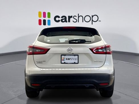 Used 2020 Nissan Rogue Sport SV image 4