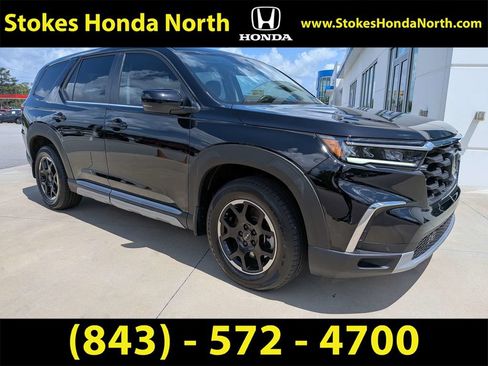 Certified 2025 Honda Pilot EX-L image 2