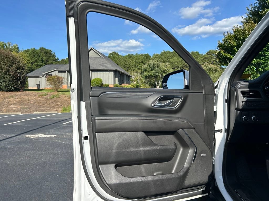 Used 2023 GMC Yukon SLT w/ SLT Premium Package RWD image 62