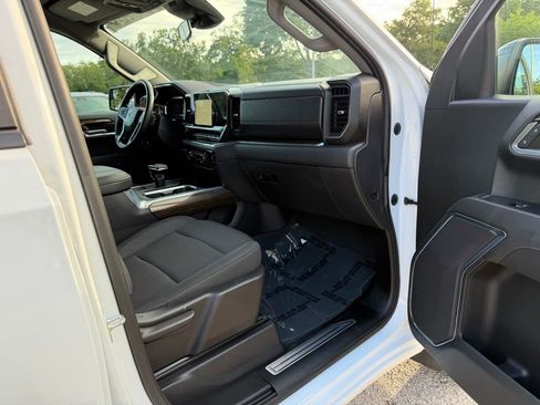 Used 2023 Chevrolet Silverado 1500 LT Trail Boss w/ Protection Package AWD/4WD image 29